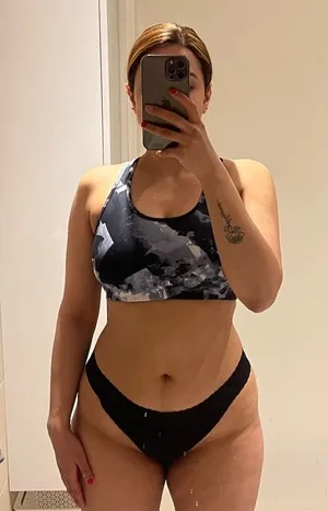 high profile escorts in Bhikaji Cama Place