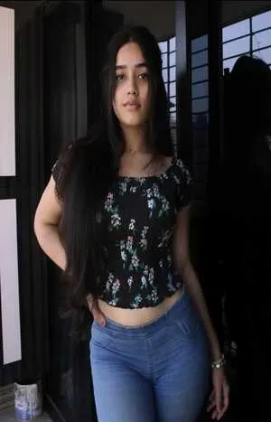 call girl service in Bhikaji Cama Place